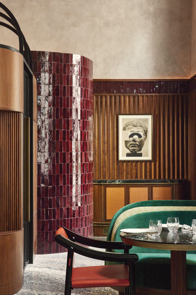 carreaux rouge beefbar milano humbert Poyet