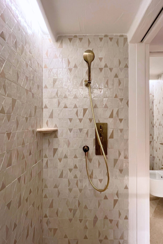 Zellige salle de bain Cala Di Volpe Hotel Marriott