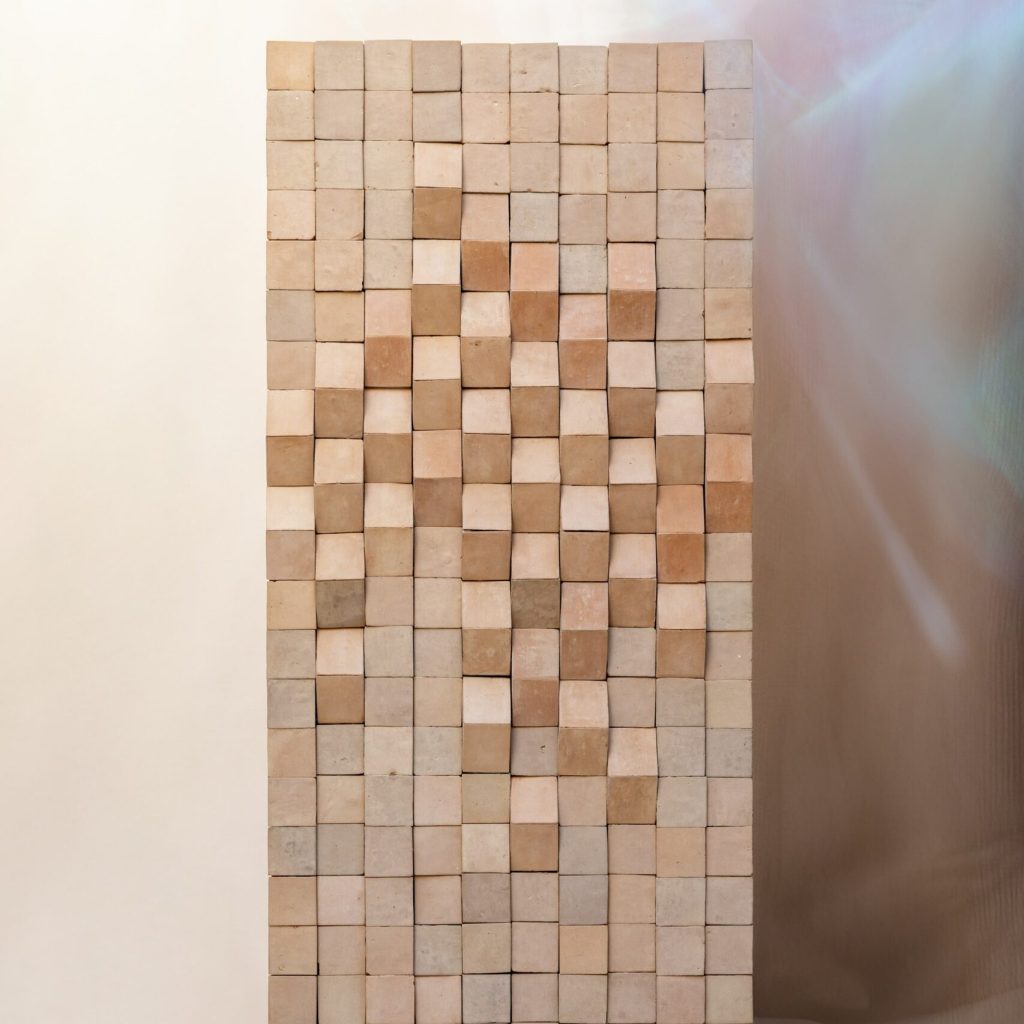 Dfira, le froncé, collection "Froisser les murs" de Samir Mazer.
Photographie Luciano Spinelli